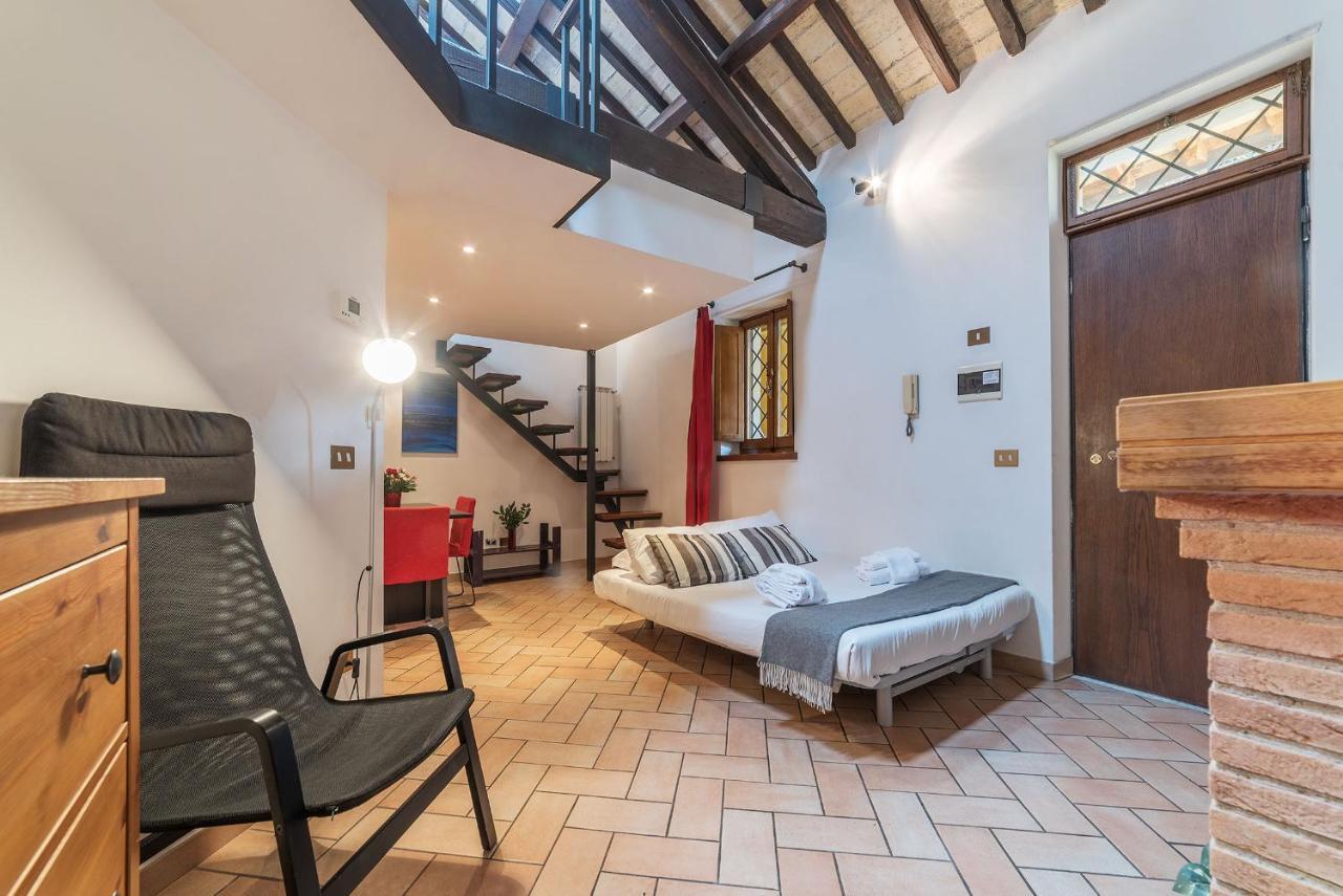 Amazing In Campo De Fiori - Fromhometorome Apartamento Roma